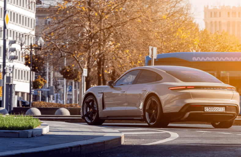 alman araba markaları porsche