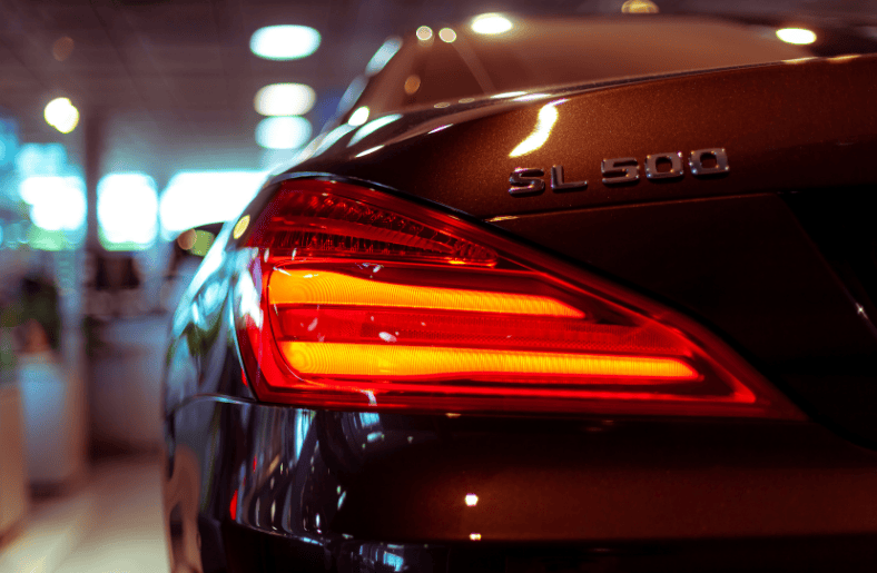 Dünyanın En Sağlam Arabaları mercedes